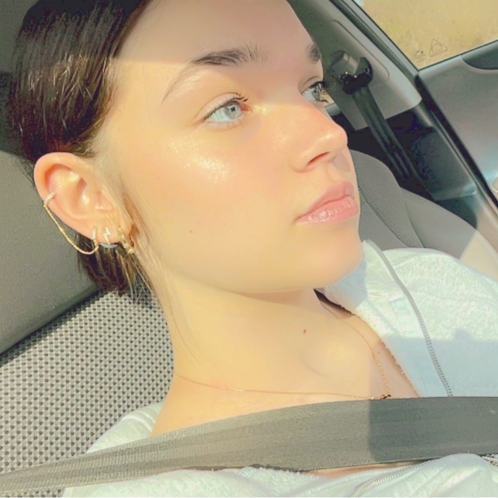 Meet your Posher, Skylar